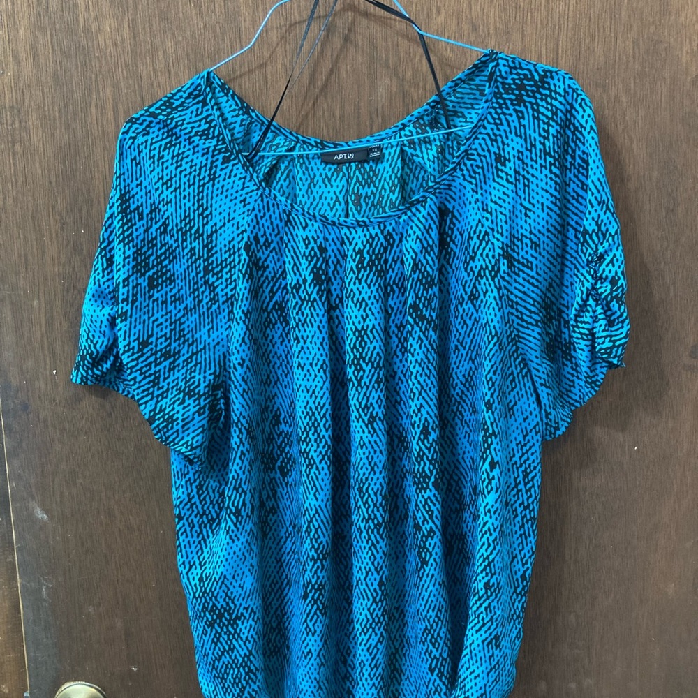 Apt 9. Teal and black blouse Sz 2x